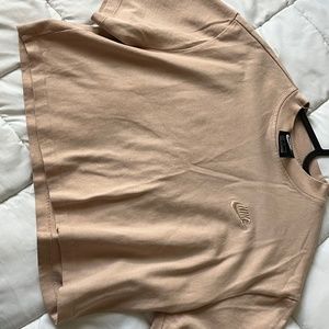 nike crop top